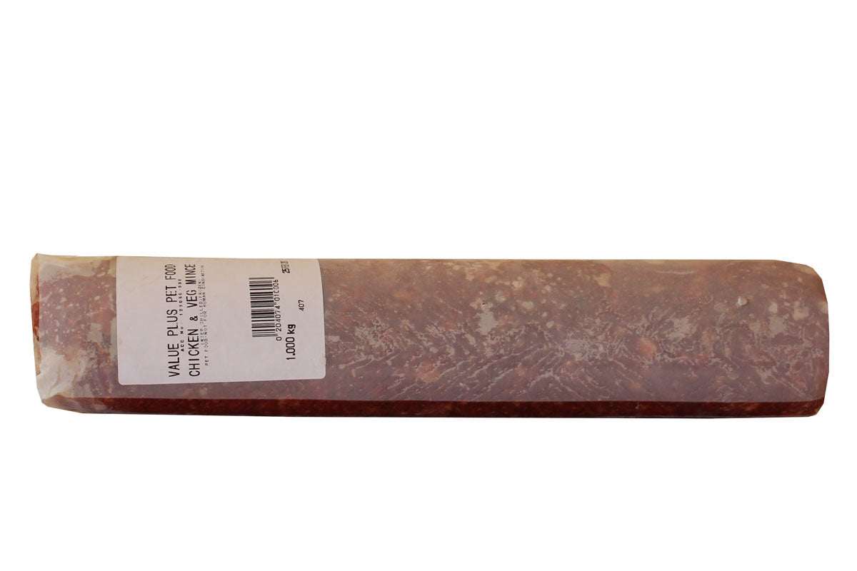 1kg Chicken & Veggie Mince Roll with mixed chicken parts and vegetables in vacuum packaging